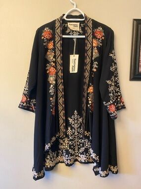 Savanna Jane Black Kimono with Orange and Cream Embroidery 🆕